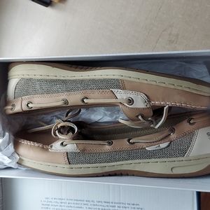 Sperry top sidereal shoes